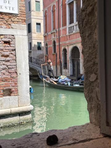 San Marco Apartment With Canal View Benátky Exteriér fotografie