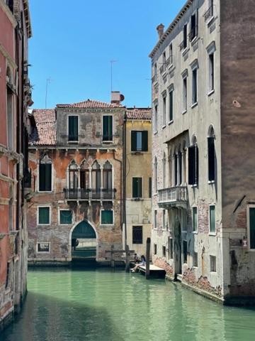 San Marco Apartment With Canal View Benátky Exteriér fotografie
