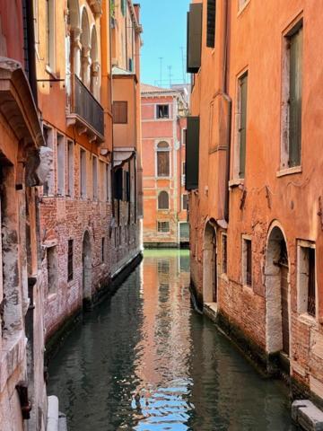 San Marco Apartment With Canal View Benátky Exteriér fotografie