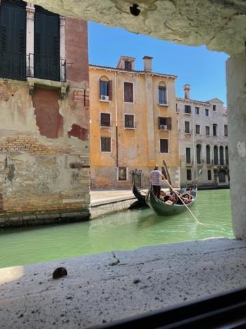San Marco Apartment With Canal View Benátky Exteriér fotografie